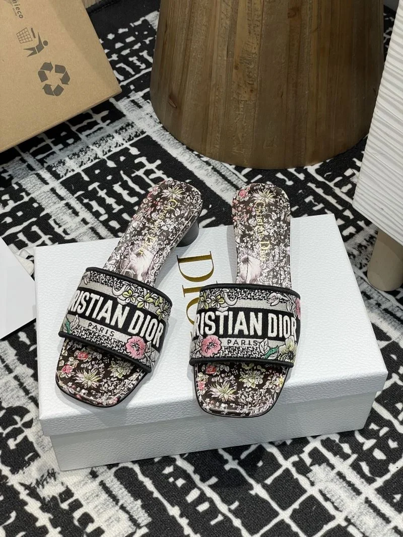 Cozy Christian Dior Slippers 21939