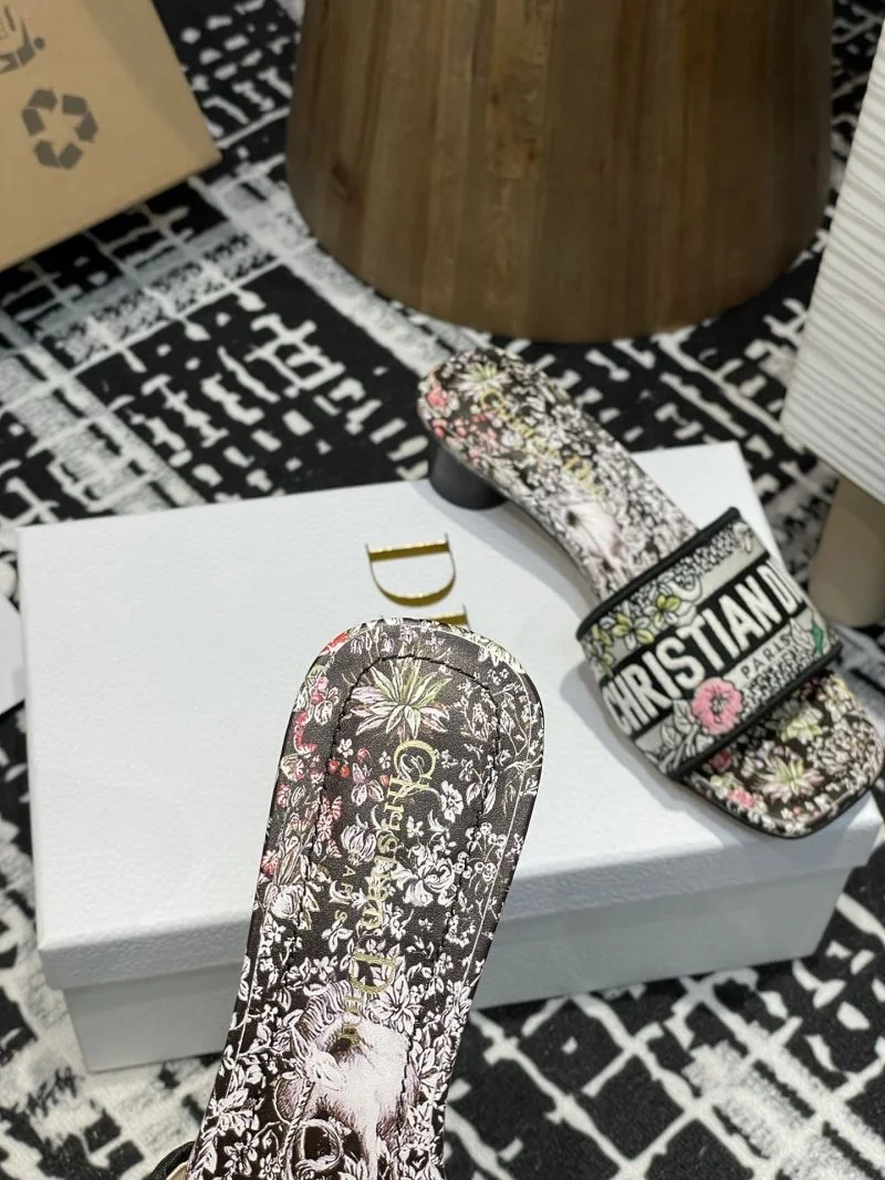 Cozy Christian Dior Slippers 21939