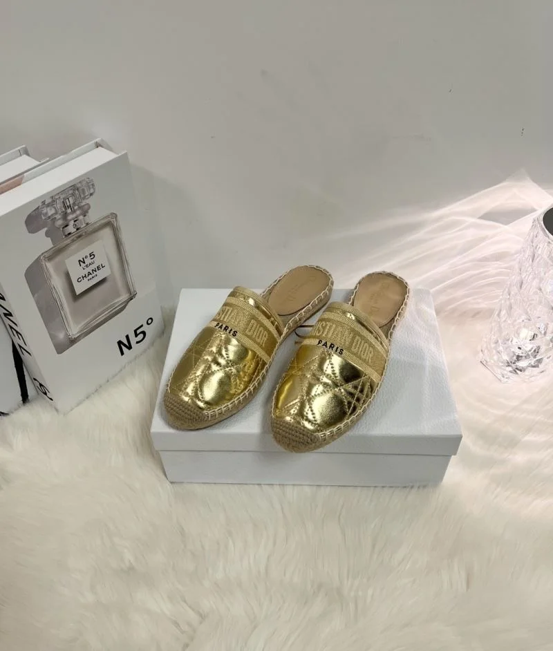 Sophisticated Christian Dior Slippers 21927