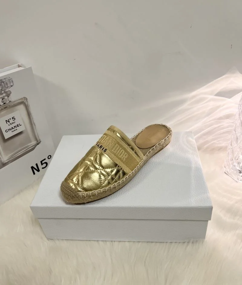 Sophisticated Christian Dior Slippers 21927