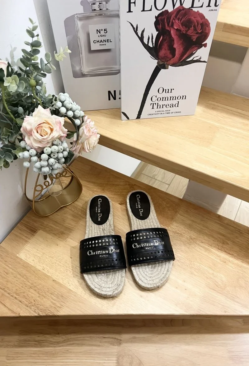 RelaxedFit Christian Dior Slippers 21921