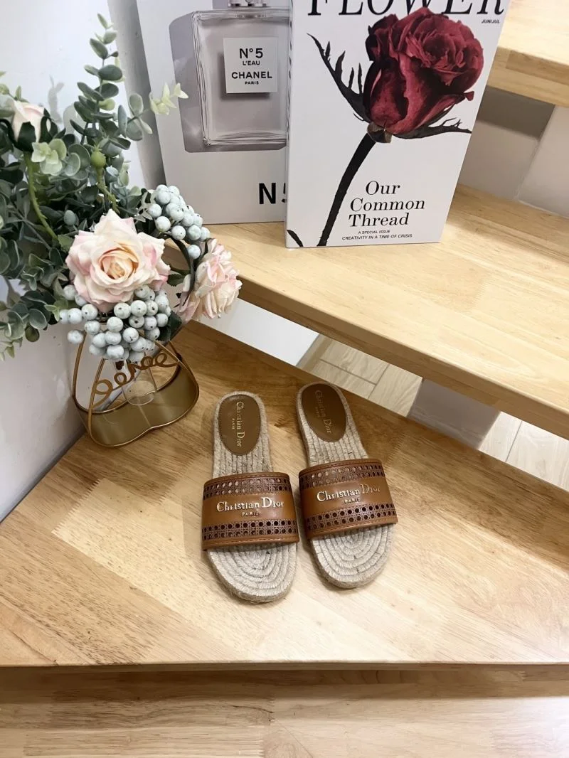 Sophisticated Christian Dior Slippers 21920