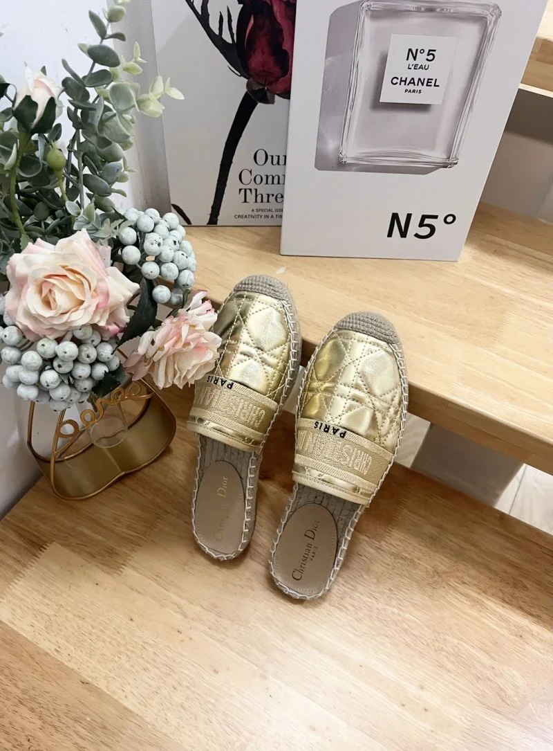 Reliable Christian Dior Slippers 21915