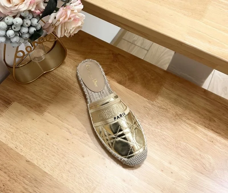 Reliable Christian Dior Slippers 21915
