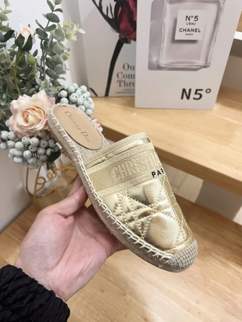 Reliable Christian Dior Slippers 21915