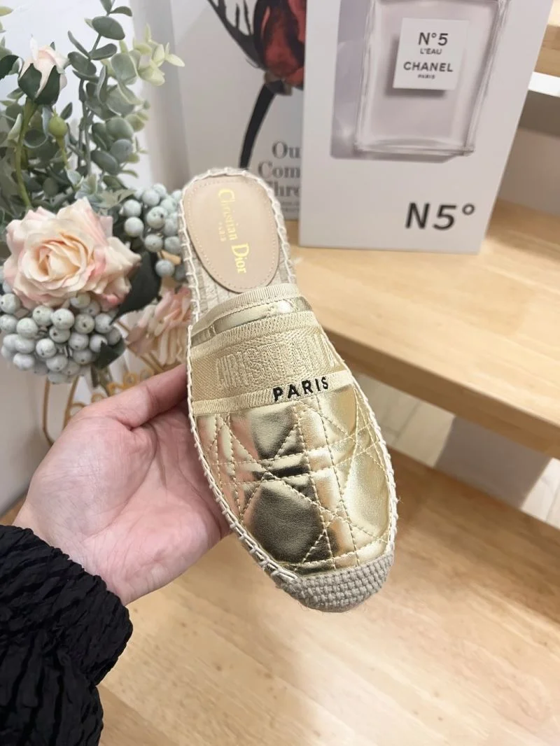 Reliable Christian Dior Slippers 21915