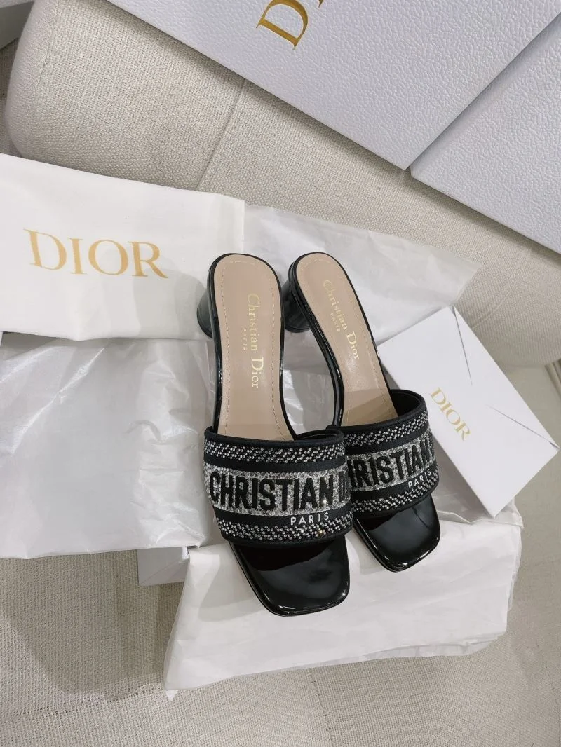 ModernLook Christian Dior Slippers 21854