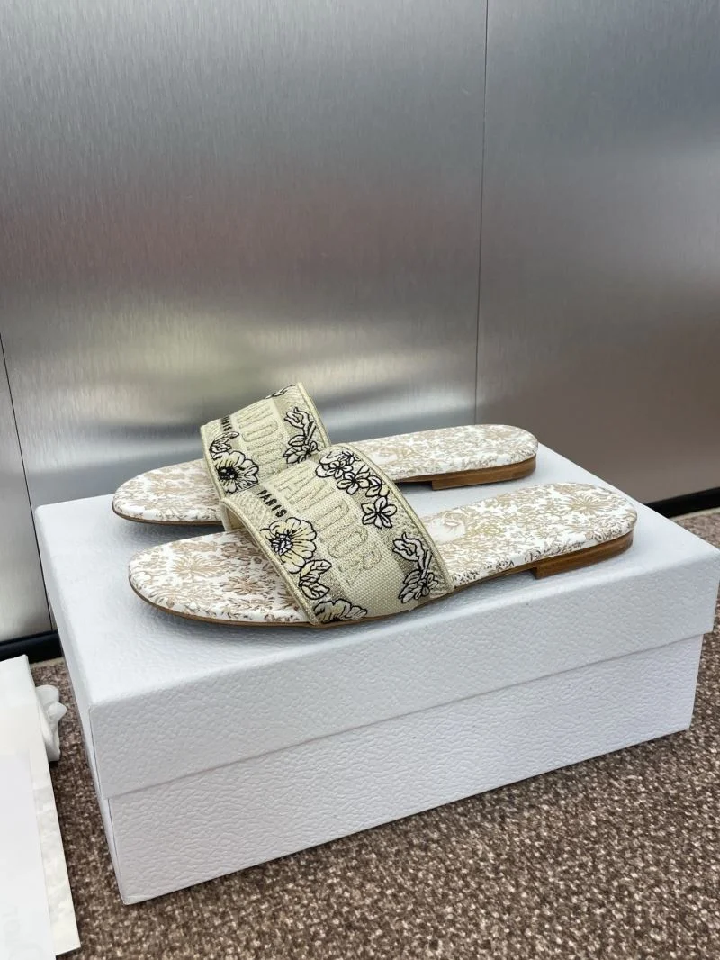 Christian Dior Slippers EasyCare 21801