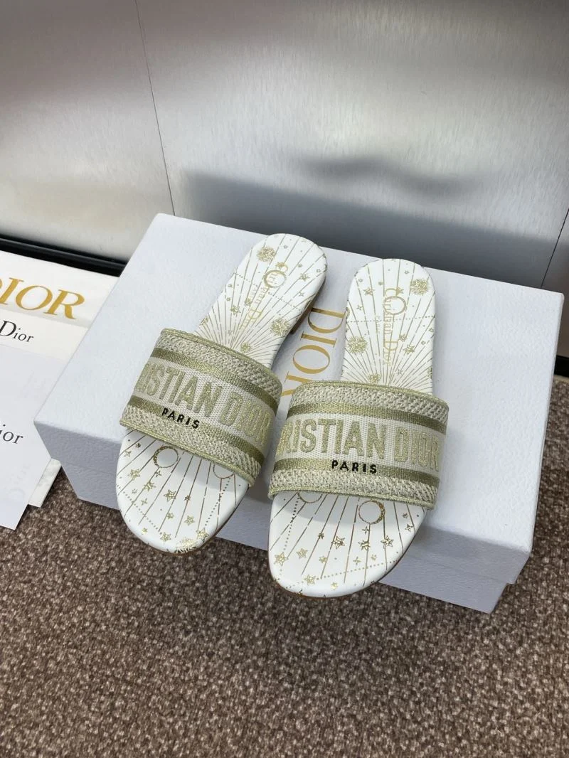 Christian Dior Slippers WaterResistant 21796