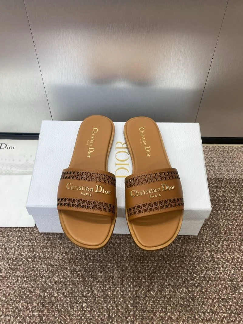 Compact Christian Dior Slippers 21790