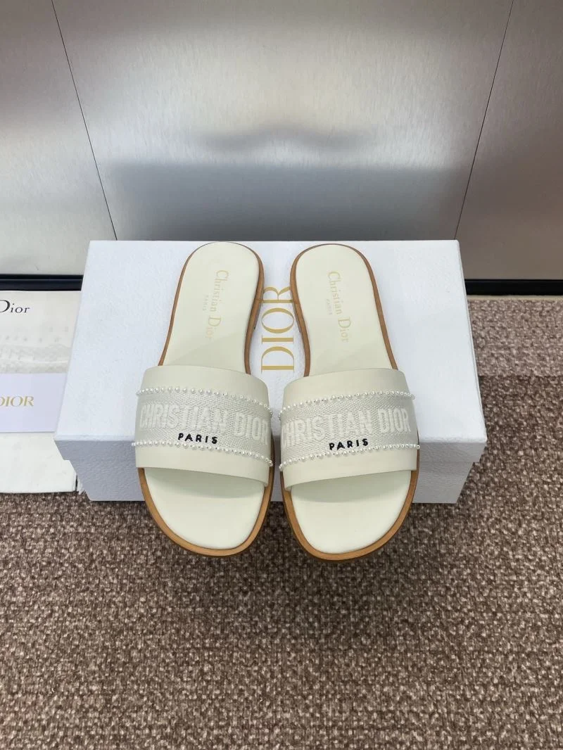 Christian Dior Slippers EyeCatching 21757