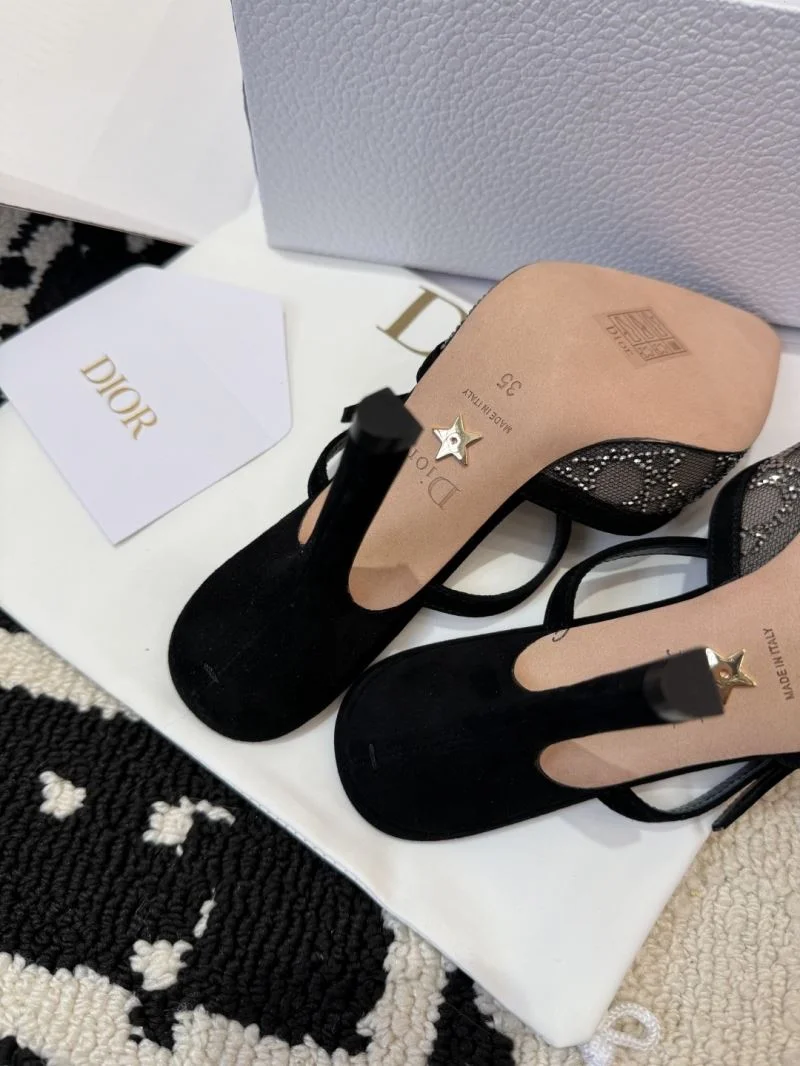 Elegant Christian Dior Slippers 21722