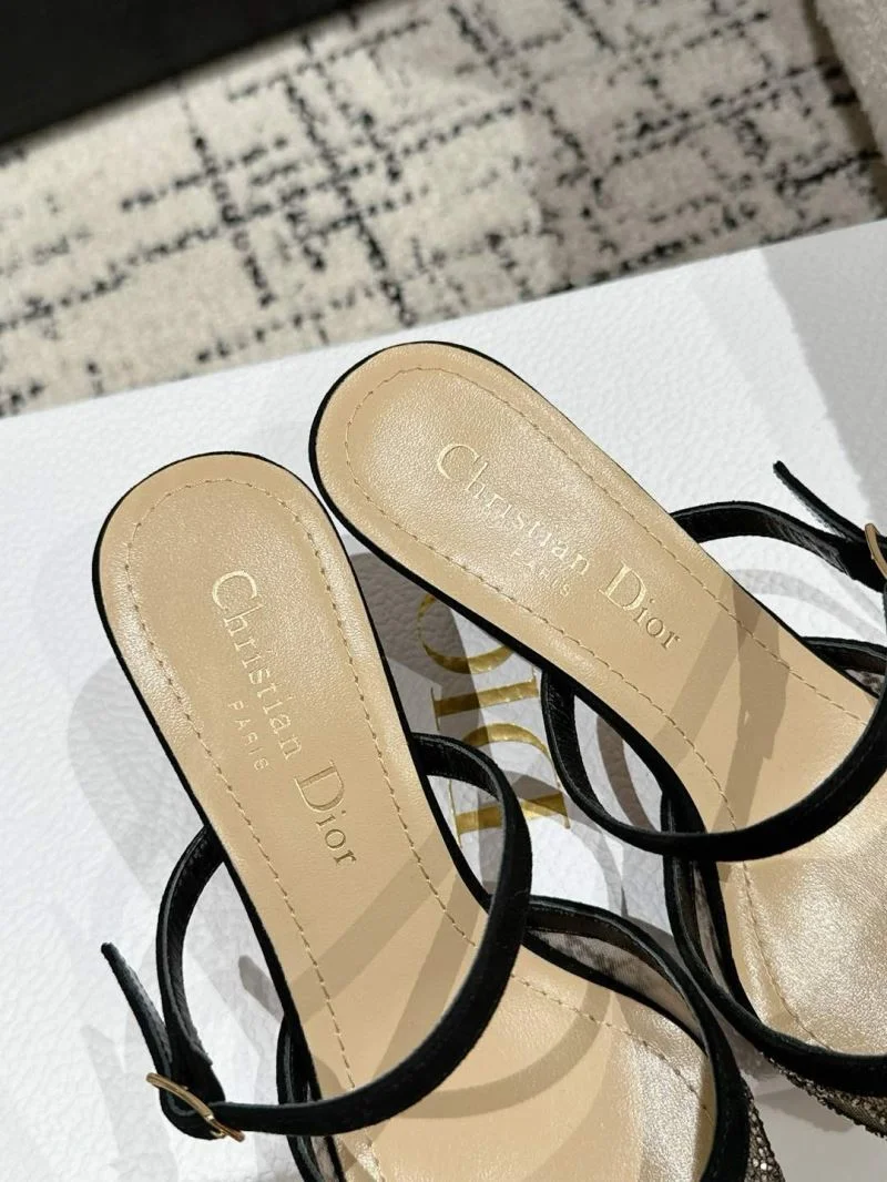 Vibrant Christian Dior Slippers 21707
