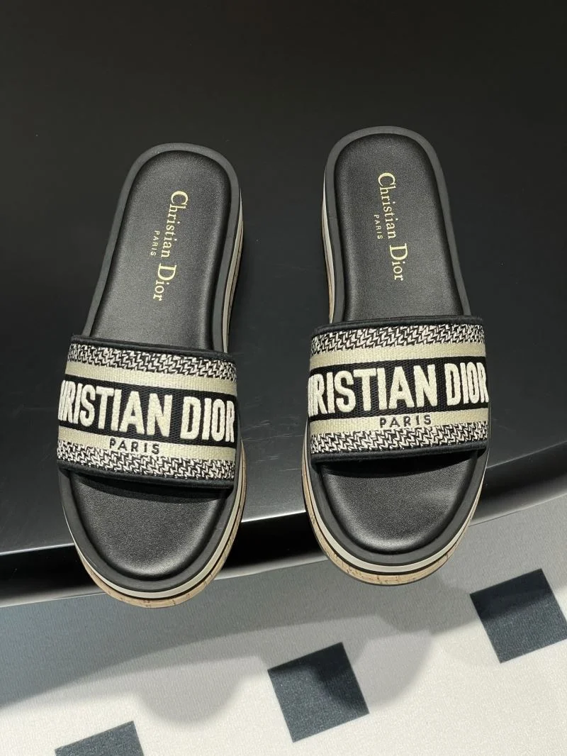 Durable Christian Dior Slippers 21698