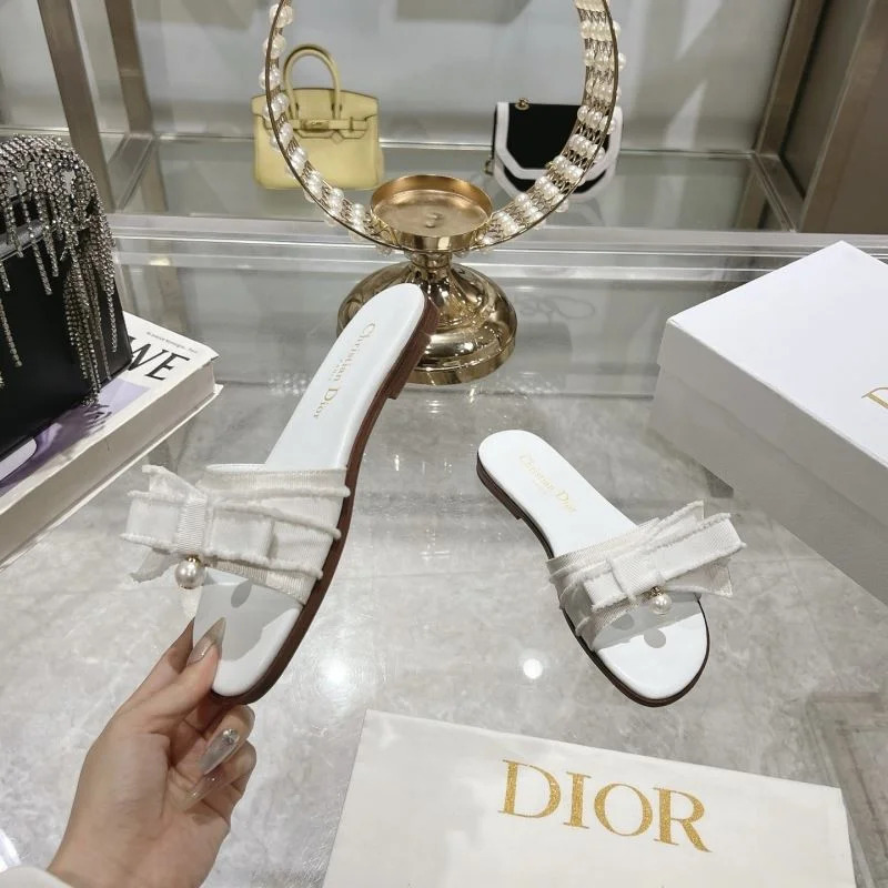 Fashionable Christian Dior Slippers 21425