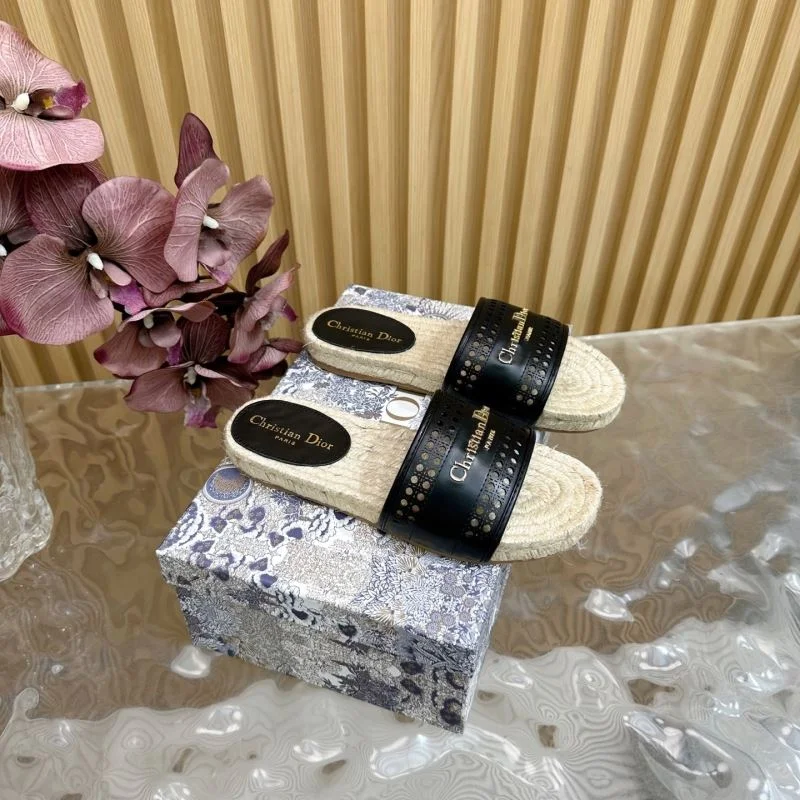 Christian Dior Slippers WellDesigned 21416