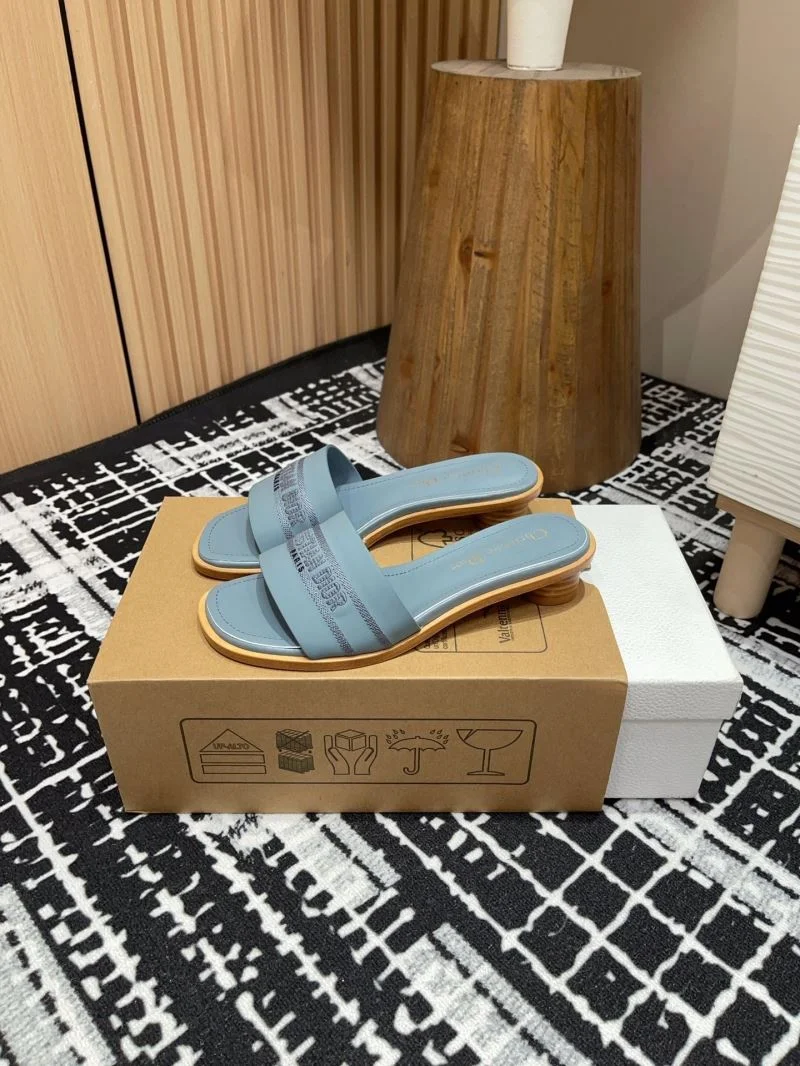 HighQuality Christian Dior Slippers 21378