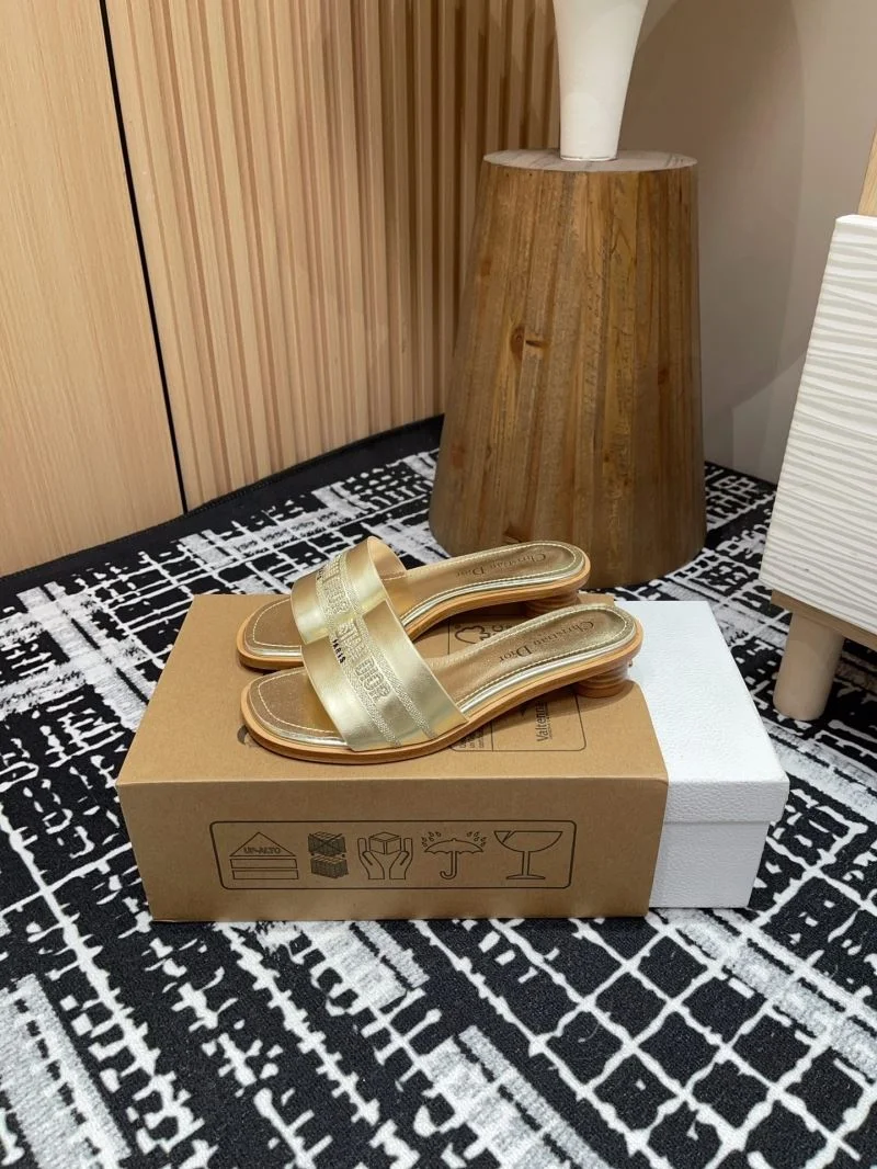 OnTrend Christian Dior Slippers 21371