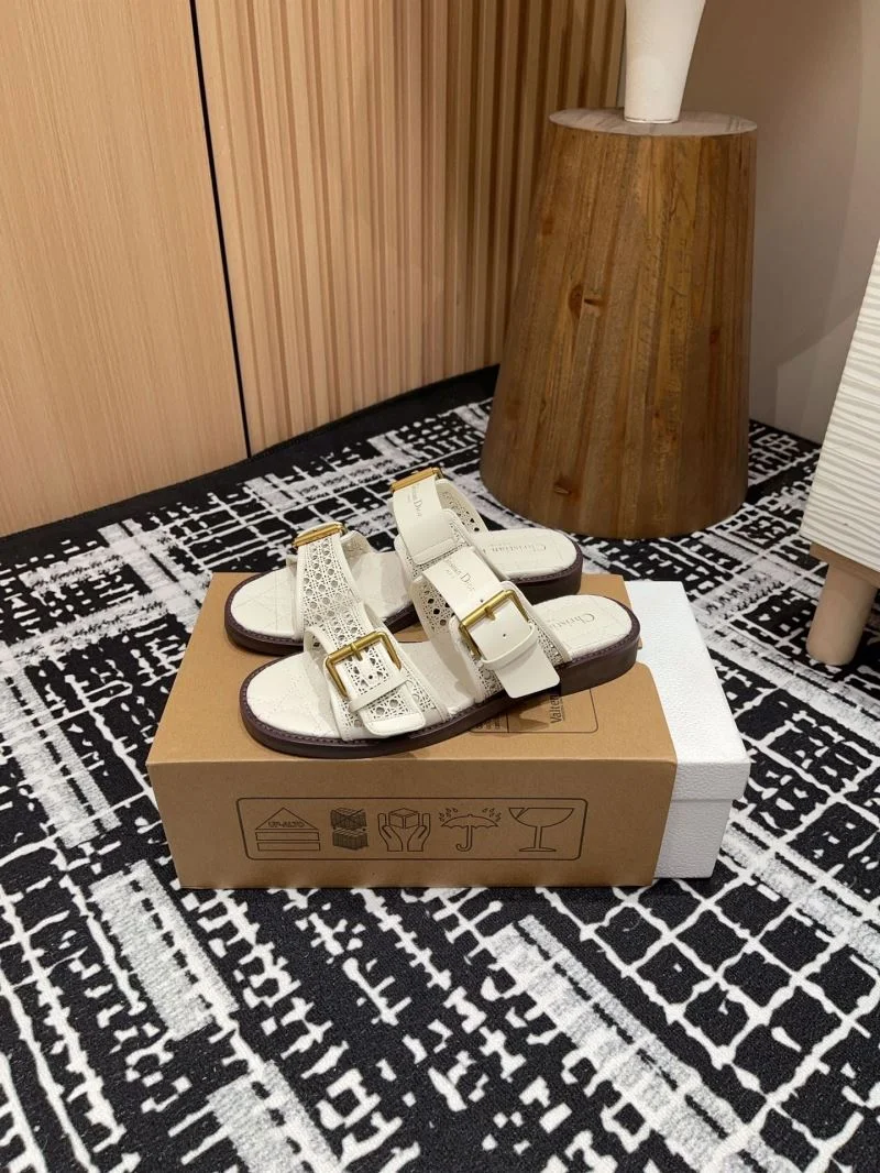 Supportive Christian Dior Slippers 21440