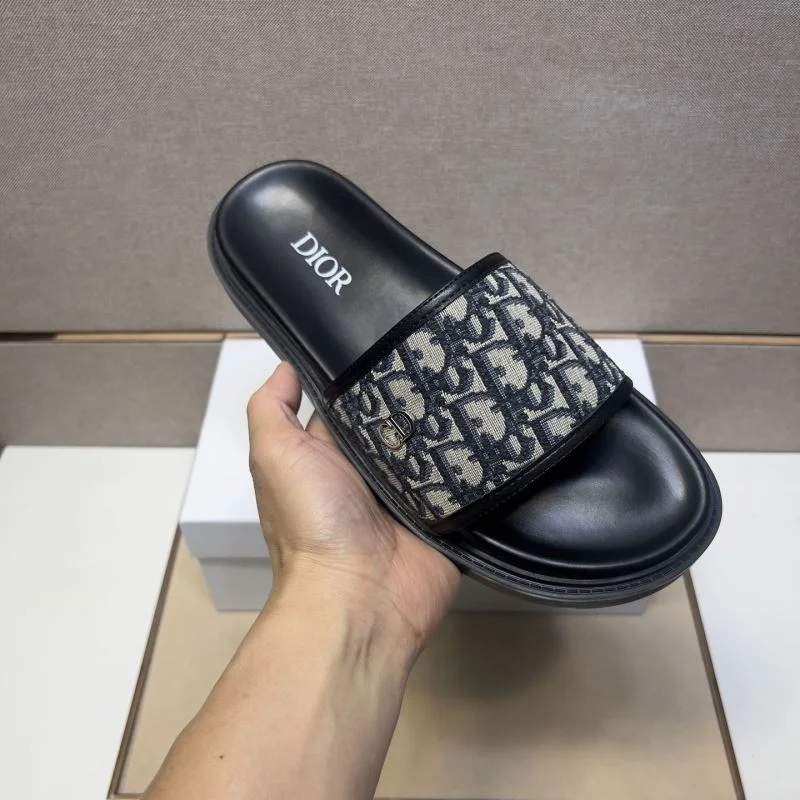 Christian Dior Slippers EasyCare 22192