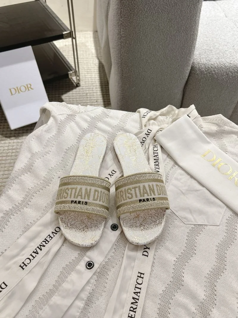 Christian Dior Slippers Premium 20870