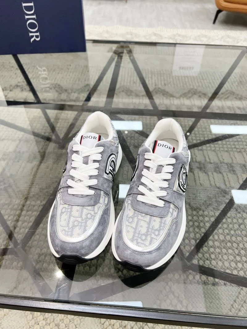 Functional Christian Dior Sneaker 20506