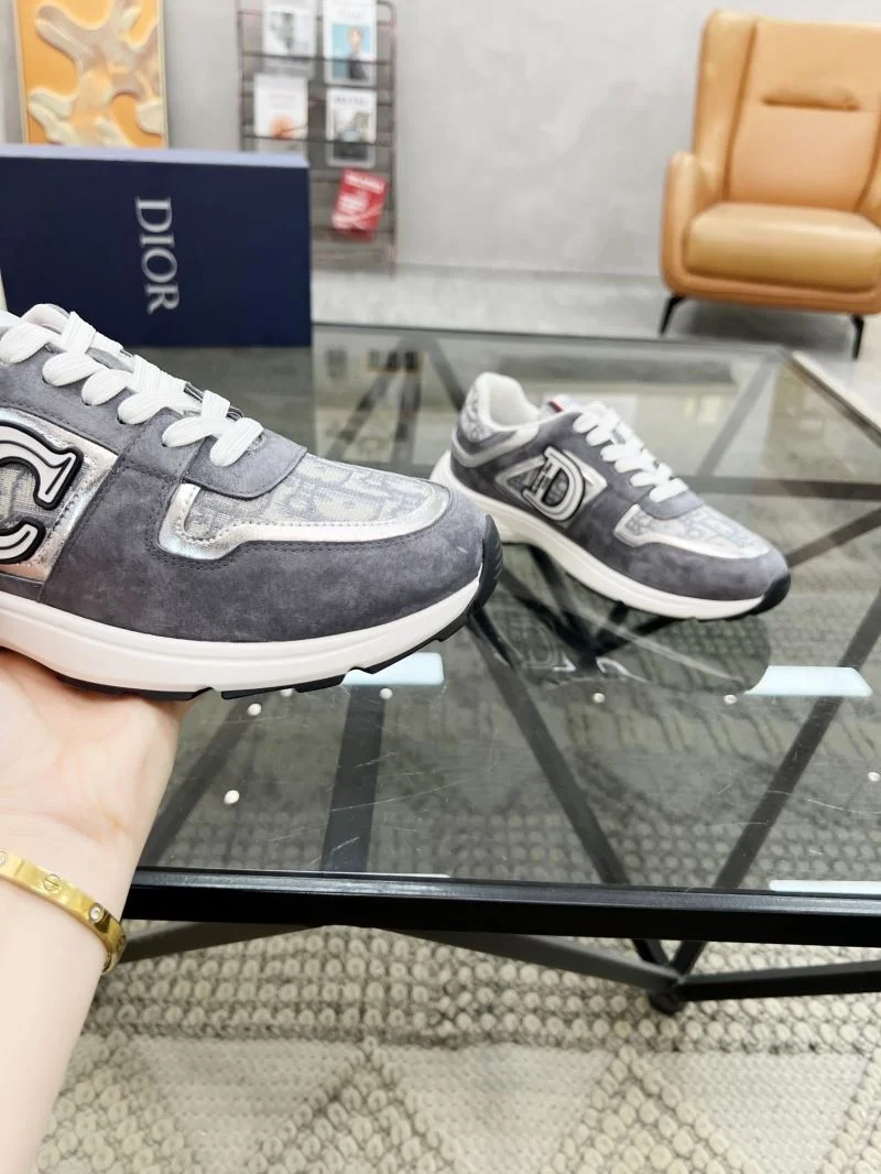 Functional Christian Dior Sneaker 20506