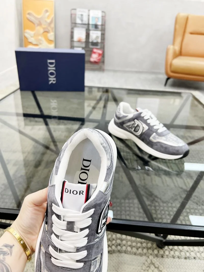 Functional Christian Dior Sneaker 20506