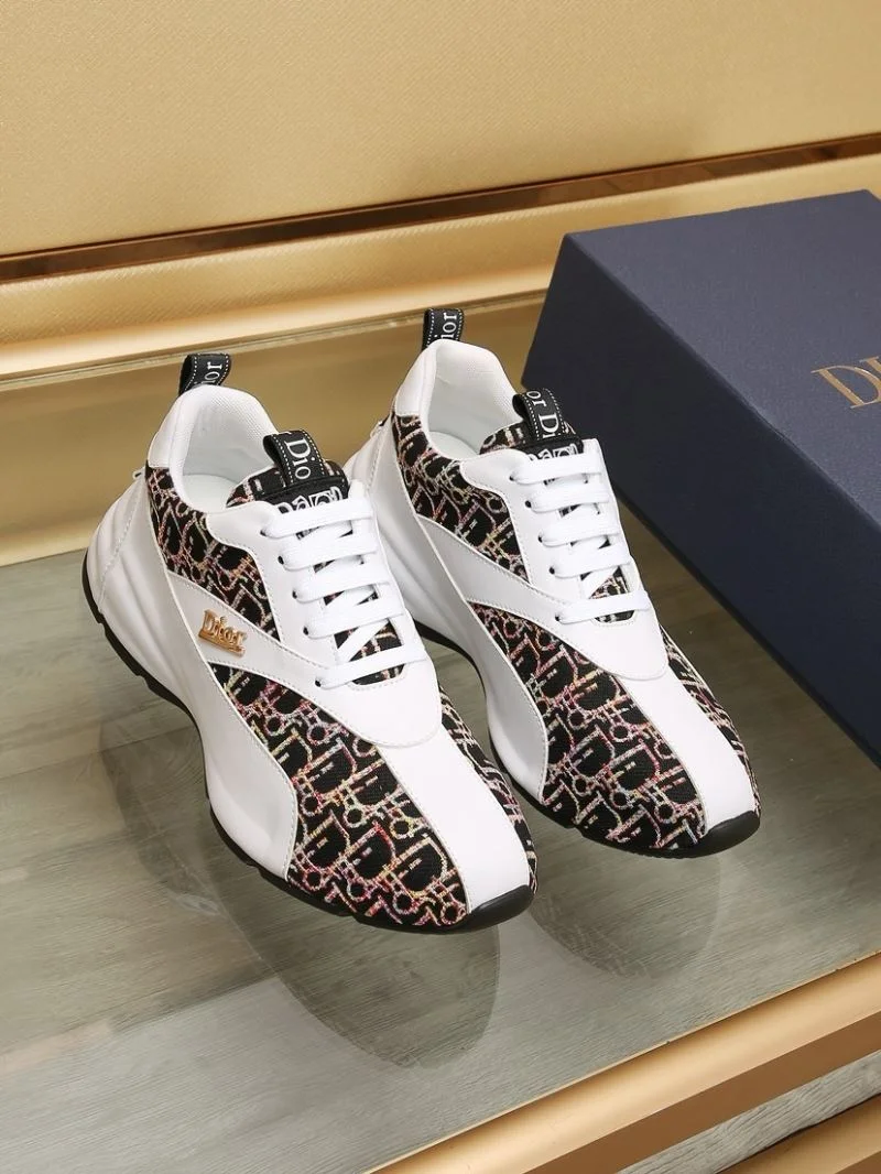 Attractive Christian Dior Sneaker 20500