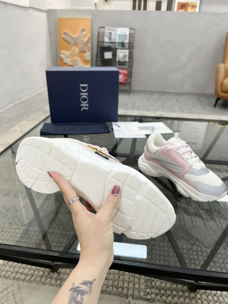 Refined Christian Dior Sneaker 20482
