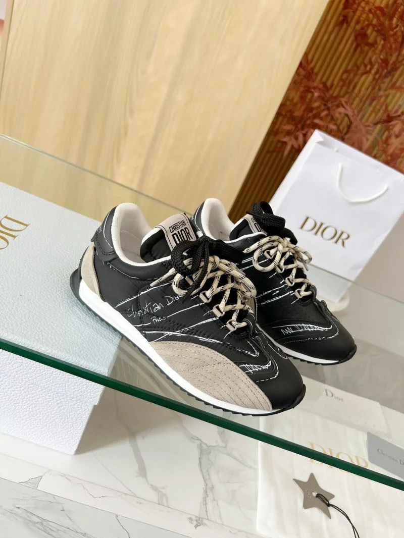 Christian Dior Sneaker Refined 20460