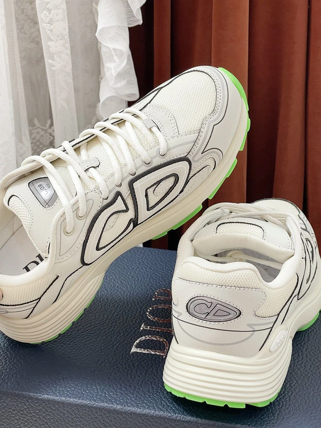 Christian Dior Sneaker Resilient 21100