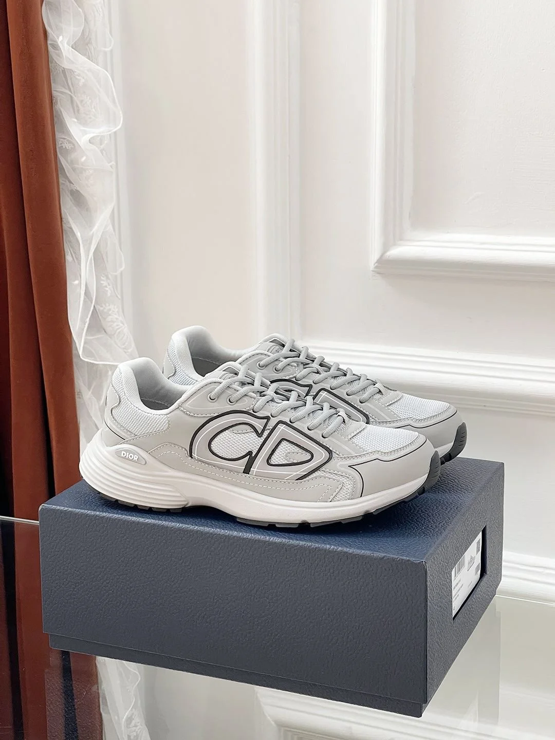 Breathable Christian Dior Sneaker 21109