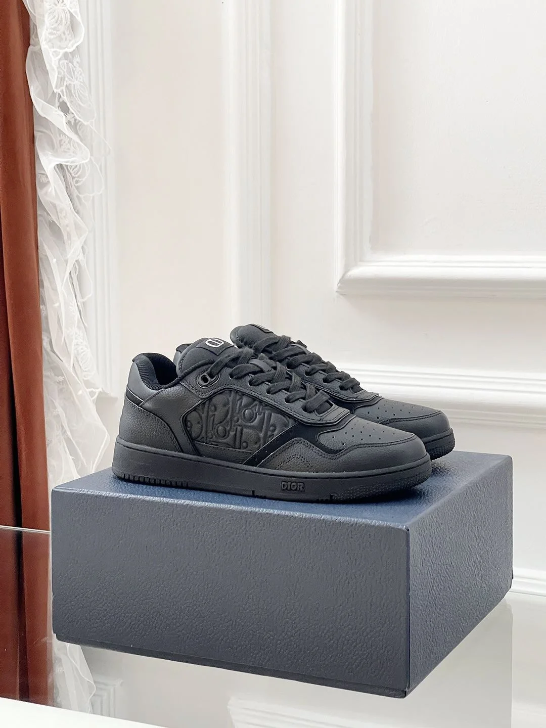 SportInspired Christian Dior Sneaker 21078