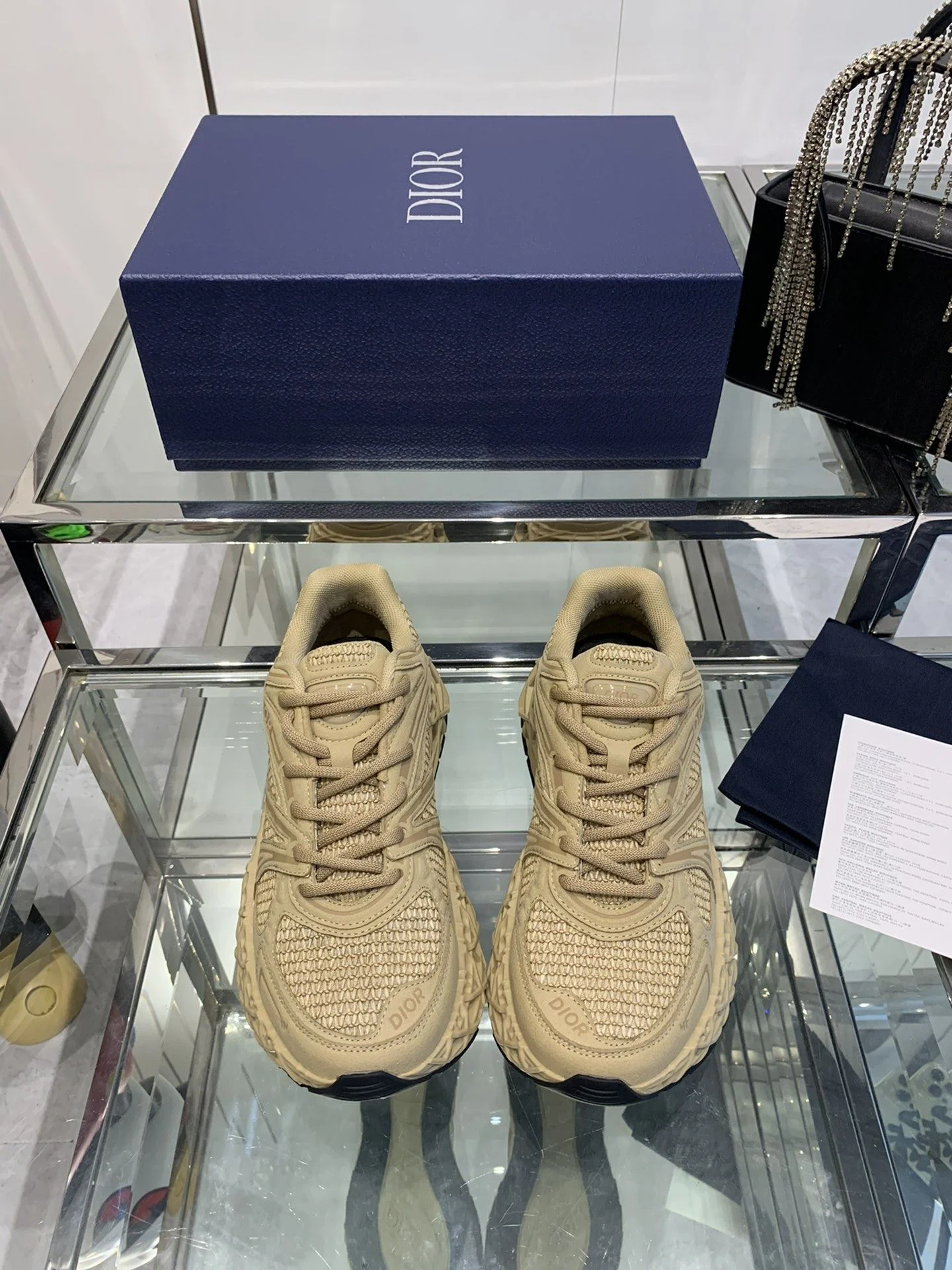 MultiPurpose Christian Dior Sneaker 21082
