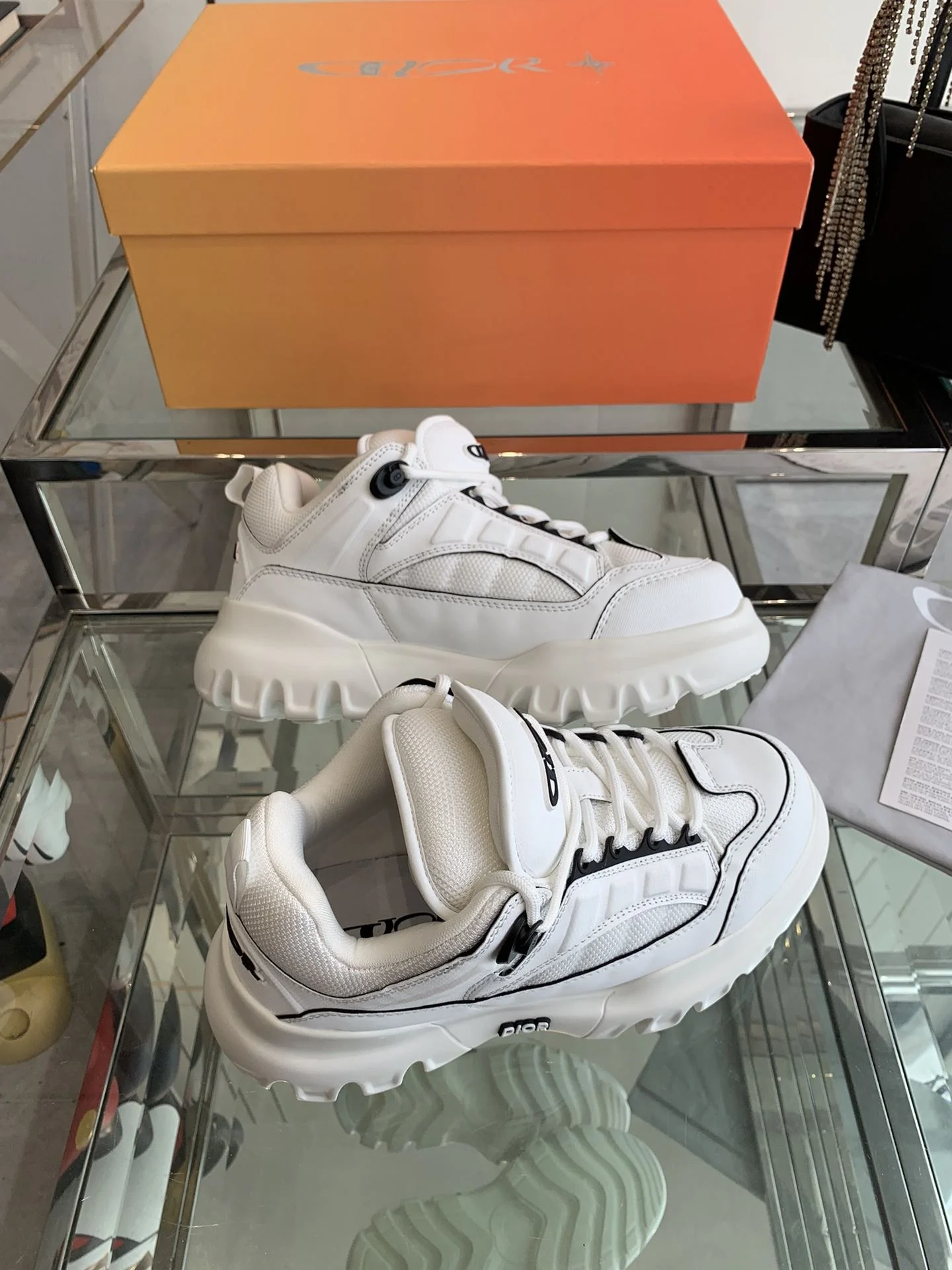 Bright Christian Dior Sneaker 21073