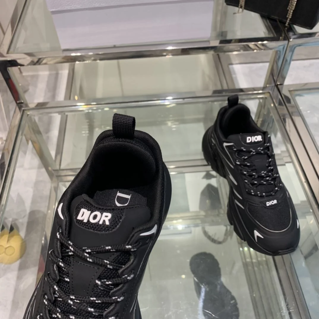 ZipUp Christian Dior Sneaker 21063