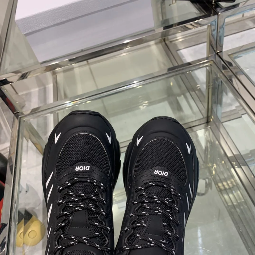 ZipUp Christian Dior Sneaker 21063
