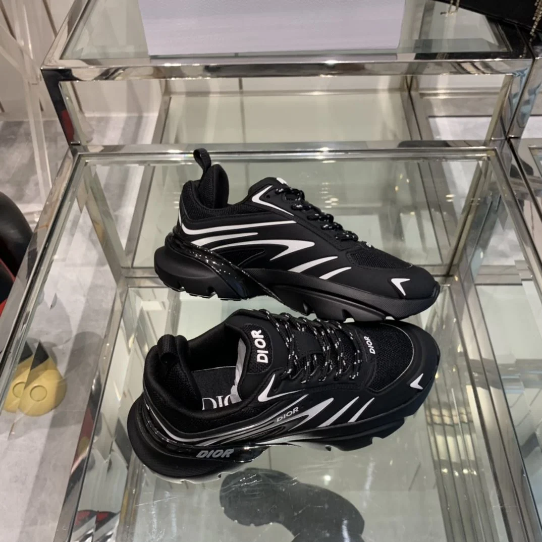 ZipUp Christian Dior Sneaker 21063