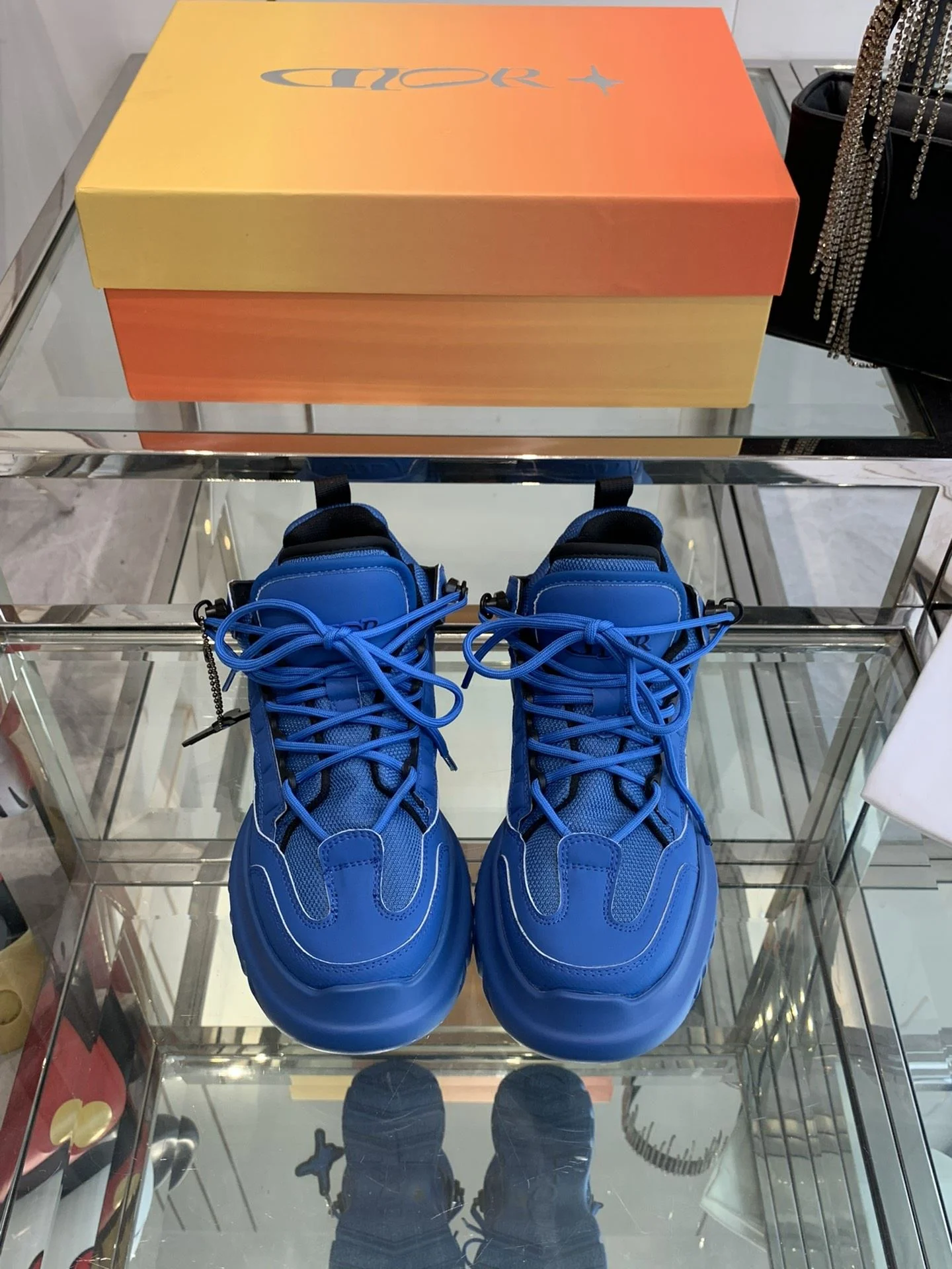 Christian Dior Sneaker Sleek 21064