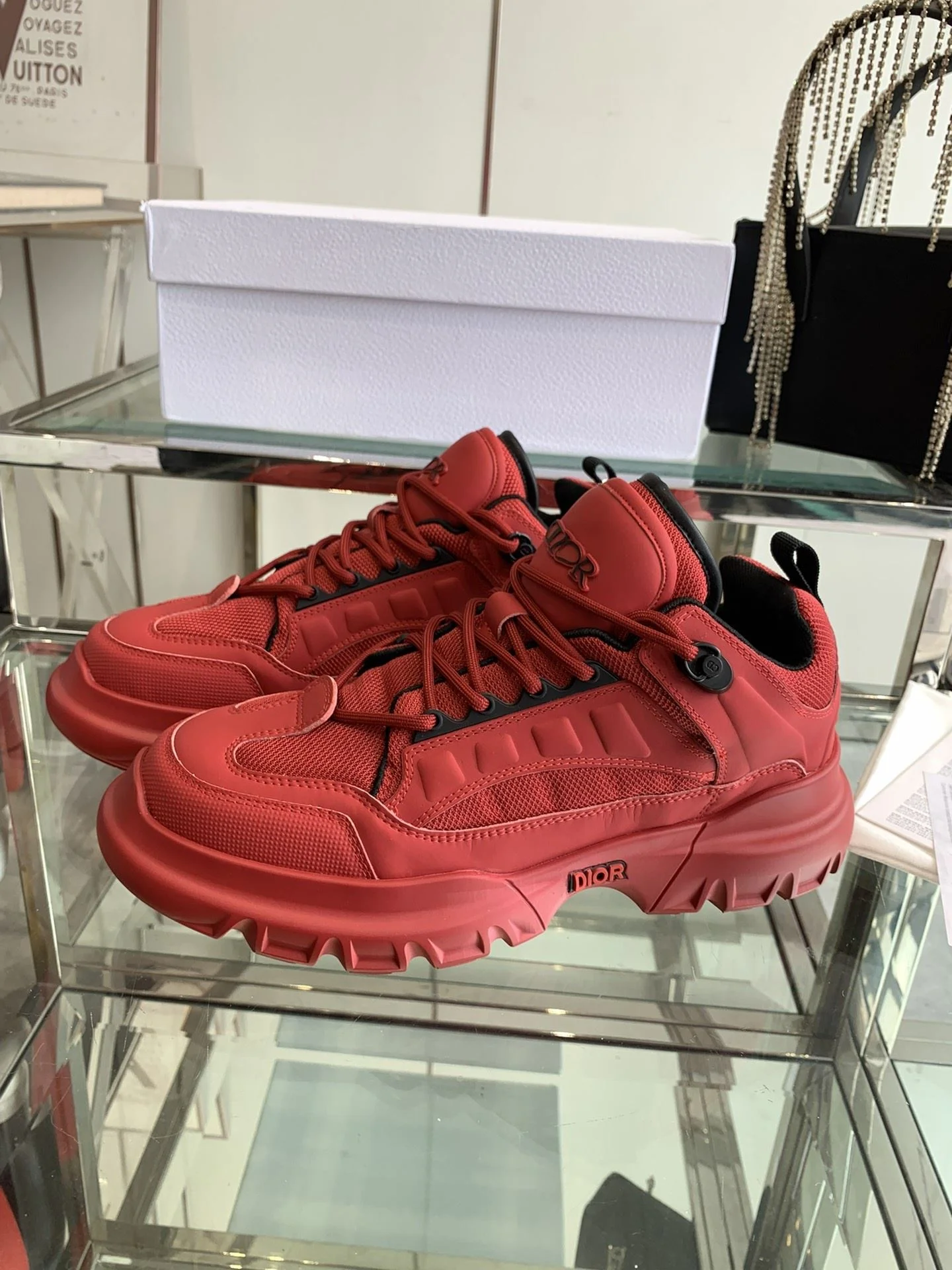 Breathable Christian Dior Sneaker 21057