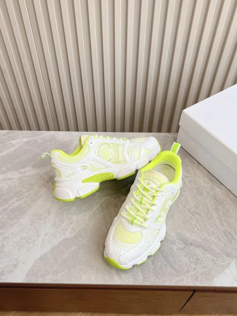Neat Christian Dior Sneaker 21032