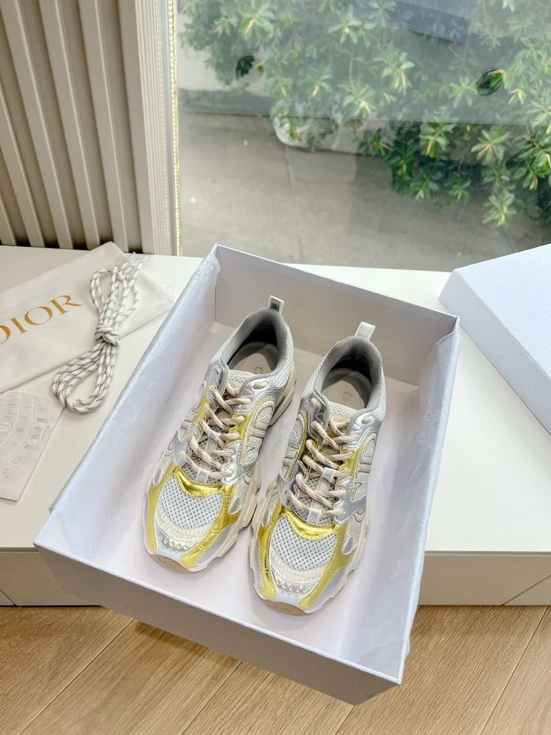 Christian Dior Sneaker Durable 21019