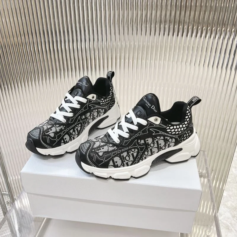 Affordable Christian Dior Sneaker 21708