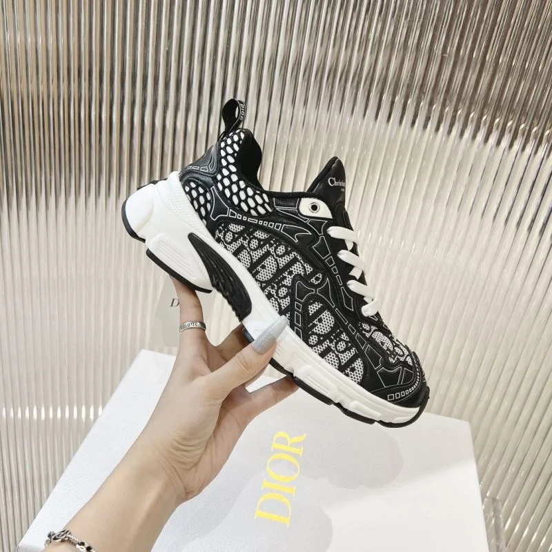 Affordable Christian Dior Sneaker 21708