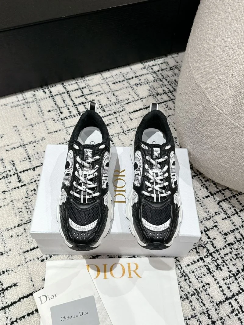 Breathable Christian Dior Sneaker 21686