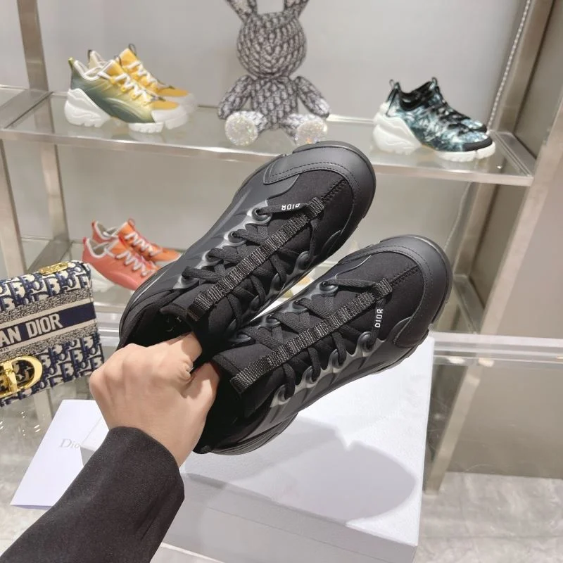 Durable Christian Dior Sneaker 21640