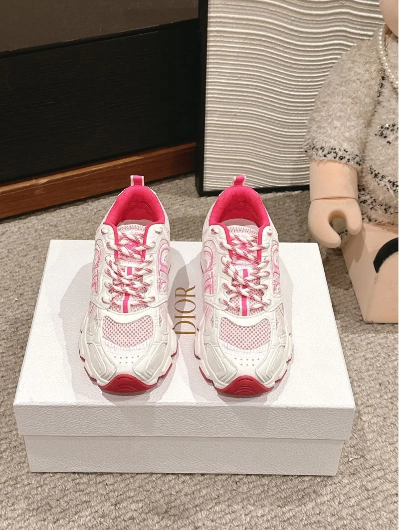 Bright Christian Dior Sneaker 21632