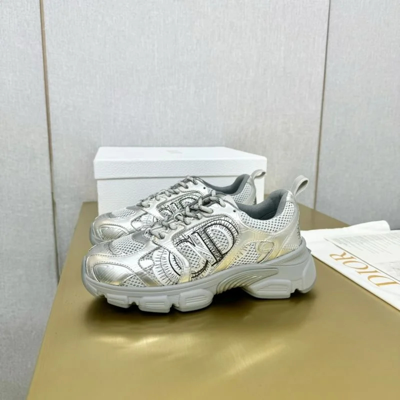 Bright Christian Dior Sneaker 21348