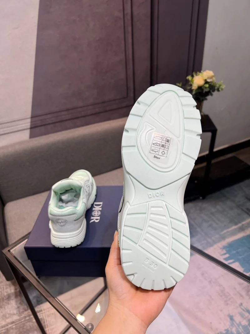 Comfortable Christian Dior Sneaker 22182